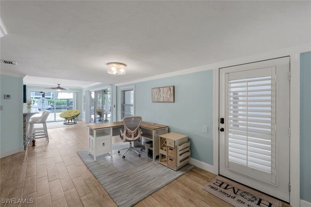 691 Palm DR, Goodland, FL 34140