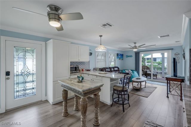 691 Palm DR, Goodland, FL 34140