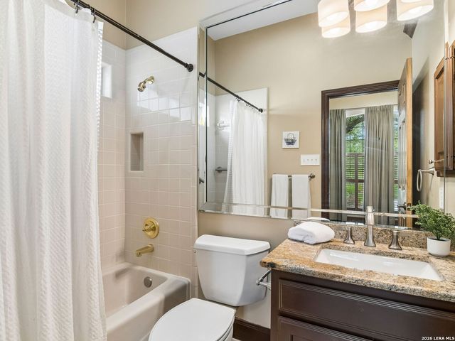 2210 Fawnfield Ln, San Antonio, TX 78248