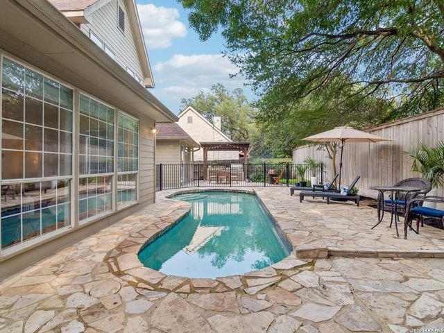 2210 Fawnfield Ln, San Antonio, TX 78248