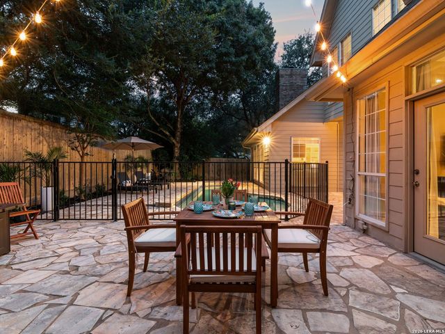 2210 Fawnfield Ln, San Antonio, TX 78248