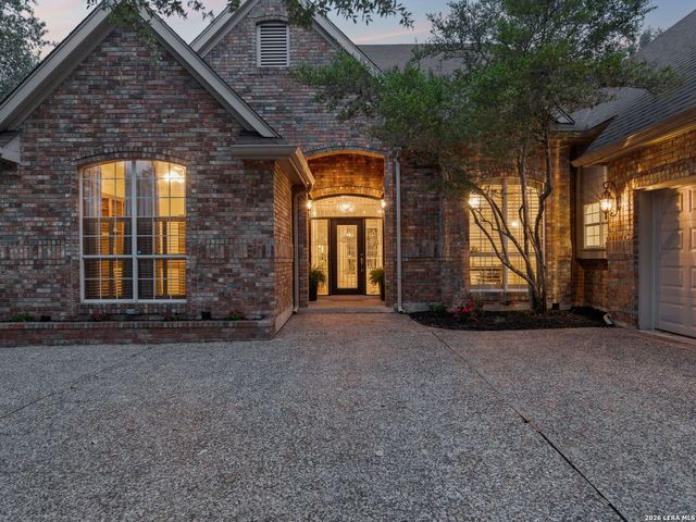 2210 Fawnfield Ln, San Antonio, TX 78248