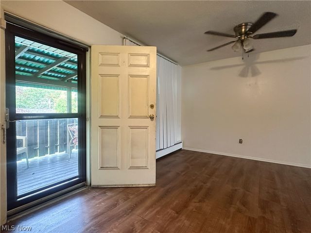 865 Landsdowne Avenue NW, Warren, OH 44485