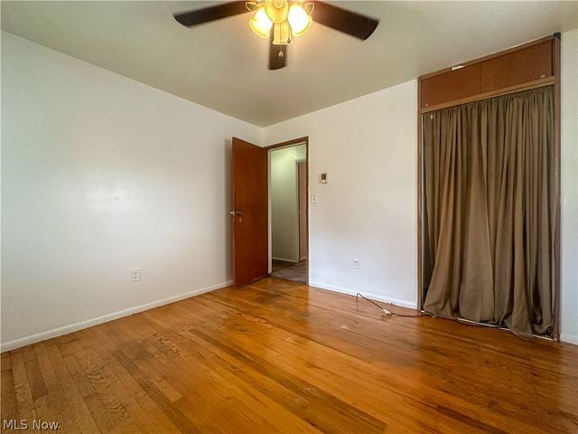 865 Landsdowne Avenue NW, Warren, OH 44485