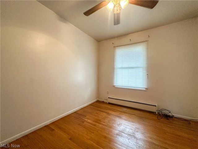 865 Landsdowne Avenue NW, Warren, OH 44485
