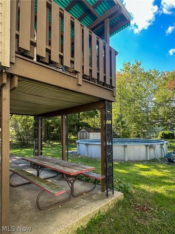 865 Landsdowne Avenue NW, Warren, OH 44485
