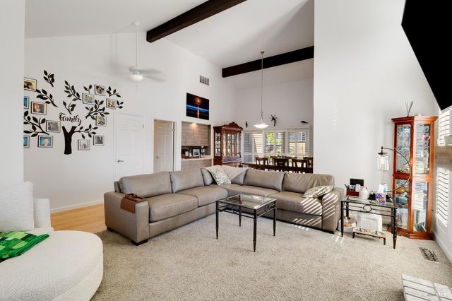 377 Duperu Dr, Crockett, CA 94525