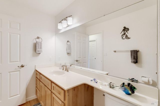 377 Duperu Dr, Crockett, CA 94525