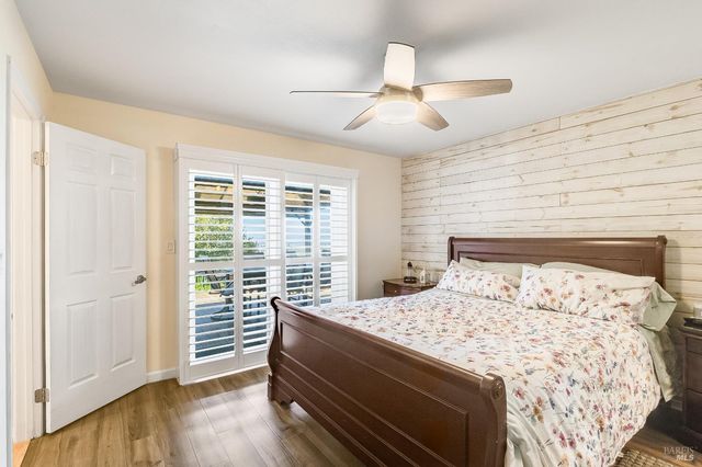 377 Duperu Dr, Crockett, CA 94525