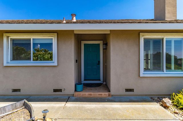 377 Duperu Dr, Crockett, CA 94525