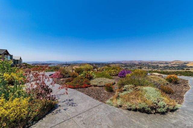 377 Duperu Dr, Crockett, CA 94525