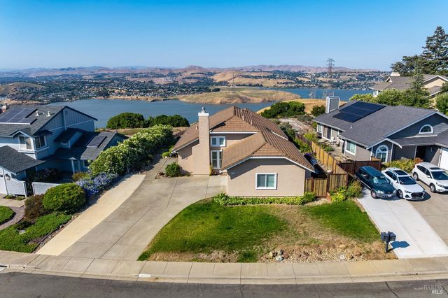 377 Duperu Dr, Crockett, CA 94525