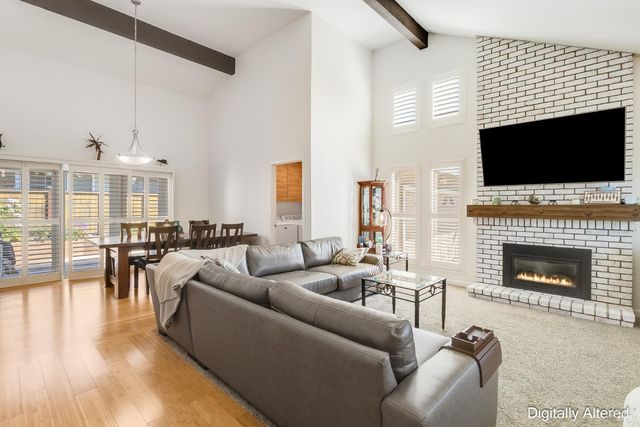 377 Duperu Dr, Crockett, CA 94525