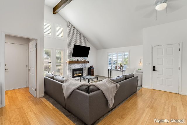 377 Duperu Dr, Crockett, CA 94525