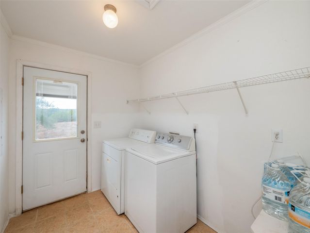 1110 Oakwood LOOP, Wimberley, TX 78676