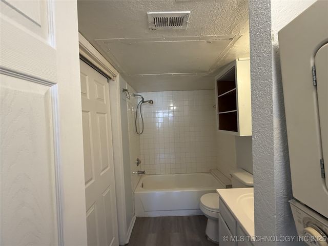 6639 S Victor Avenue G101, Tulsa, OK 74136