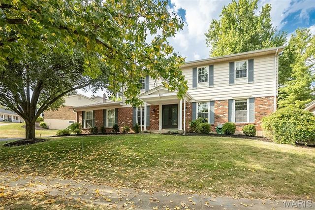 1019 Parkwatch Drive, Ballwin, MO 63011