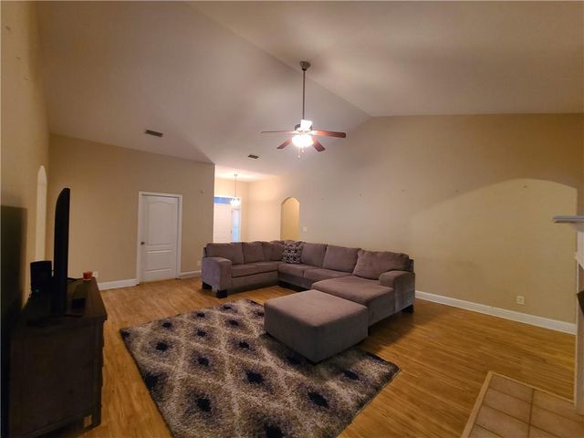 3547 Ronnie Byrd Lane N, Semmes, AL 36575