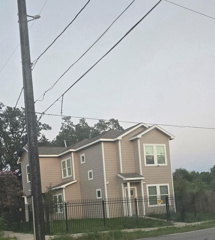428 1/2 N Carolina Street, Houston, TX 77029