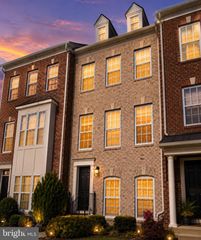 1303 WILCOX AVE, Fredericksburg, VA 22401