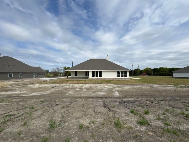 8911 County Road 623, Blue Ridge, TX 75424
