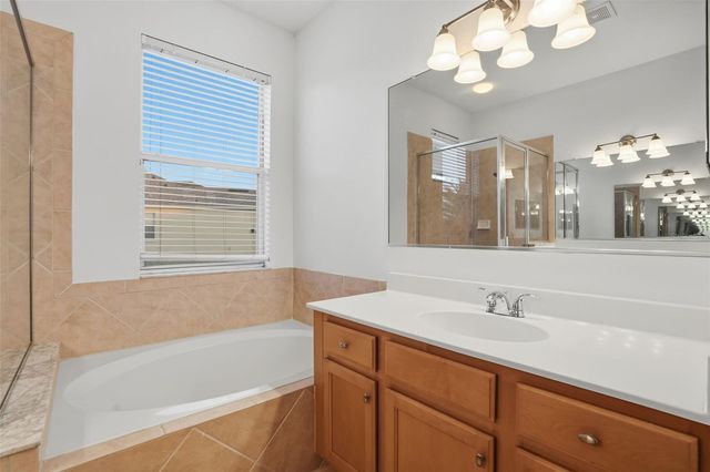 15692 LEMON FISH DRIVE, Lakewood Ranch, FL 34202