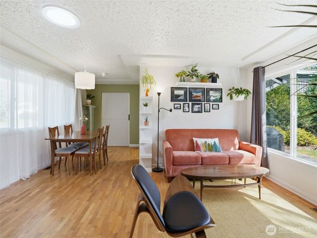 8917 Mt Baker Avenue, Vancouver, WA 98661