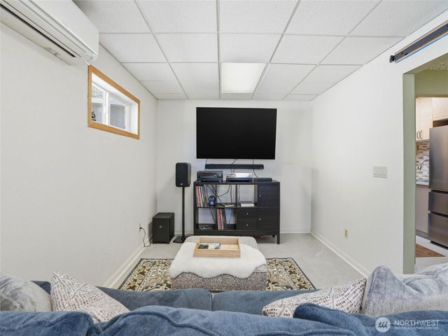 8917 Mt Baker Avenue, Vancouver, WA 98661