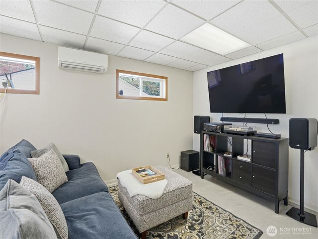 8917 Mt Baker Avenue, Vancouver, WA 98661