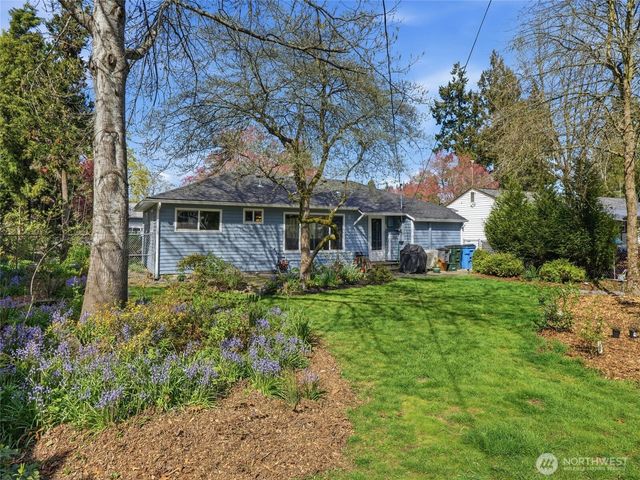 8917 Mt Baker Avenue, Vancouver, WA 98661