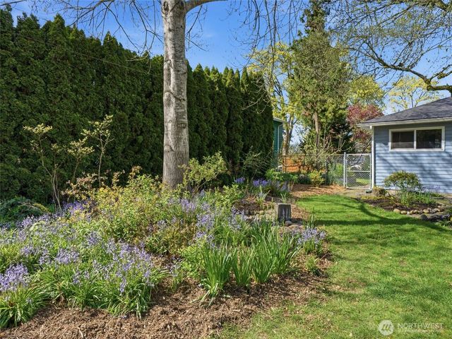 8917 Mt Baker Avenue, Vancouver, WA 98661