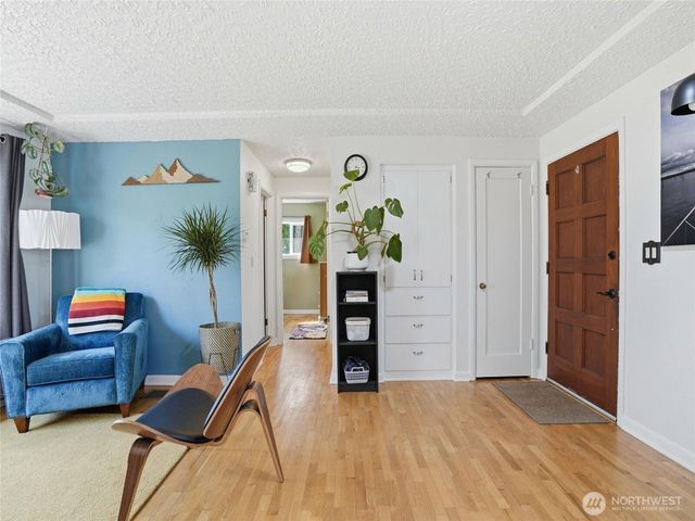 8917 Mt Baker Avenue, Vancouver, WA 98661