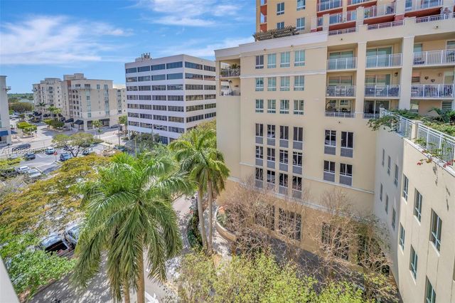 7355 SW 89th St 728N, Miami, FL 33156