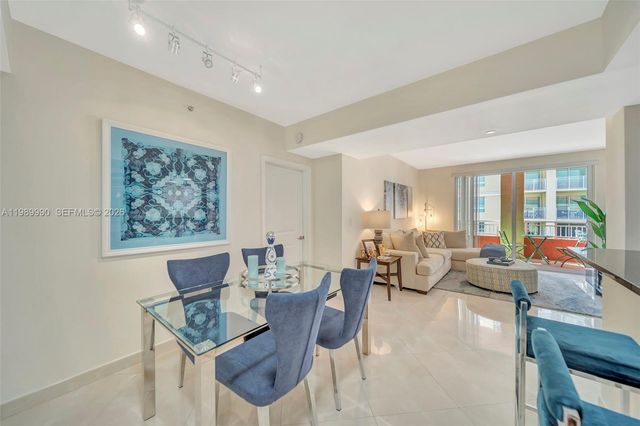 7355 SW 89th St 728N, Miami, FL 33156