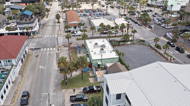 9 Center Street, Folly Beach, SC 29439