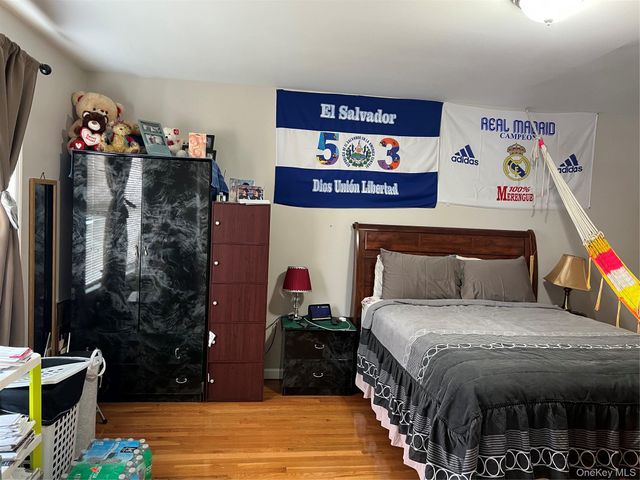 445 Albany Avenue, Amityville, NY 11701