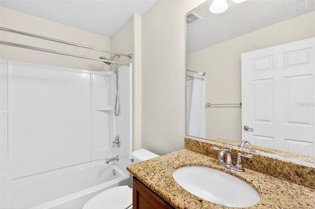 9498 SW 70TH LOOP, Ocala, FL 34481