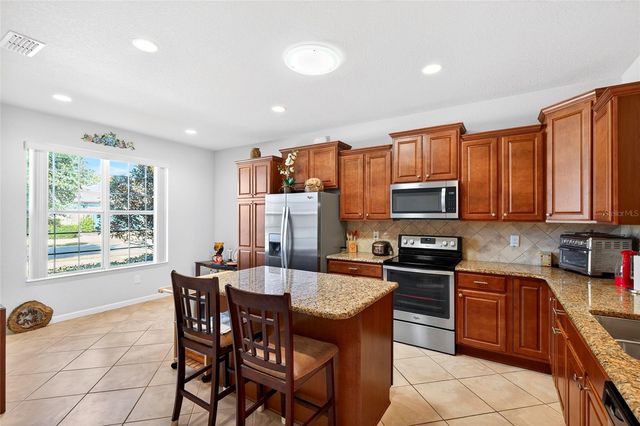 9498 SW 70TH LOOP, Ocala, FL 34481