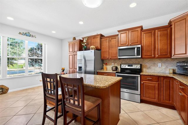 9498 SW 70TH LOOP, Ocala, FL 34481