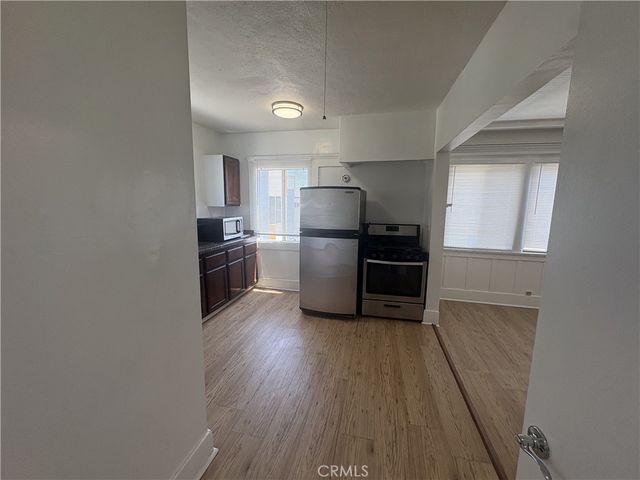950 S New Hampshire Ave, Los Angeles, CA 90006