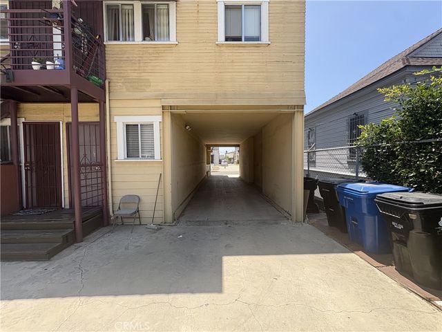 950 S New Hampshire Ave, Los Angeles, CA 90006