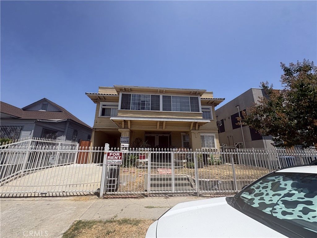 950 S New Hampshire Ave, Los Angeles, CA 90006