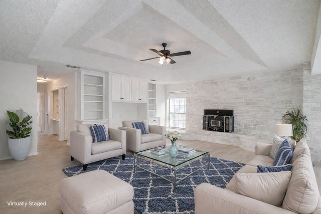 3017 Freeman Lane, Crowley, TX 76036