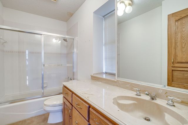 3017 Freeman Lane, Crowley, TX 76036