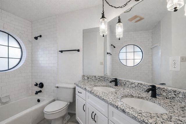 3017 Freeman Lane, Crowley, TX 76036