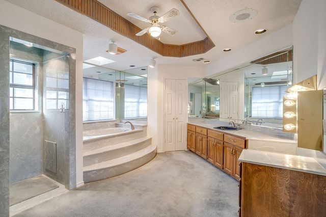 3017 Freeman Lane, Crowley, TX 76036