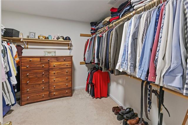 103 Barcroft DR, Smithfield, VA 23430