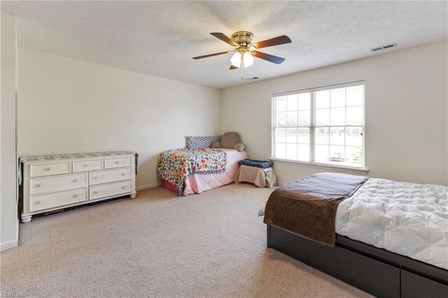 103 Barcroft DR, Smithfield, VA 23430