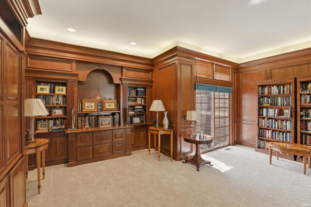 2314 Turnberry Lane, Fort Wayne, IN 46814