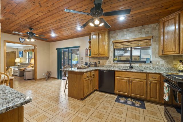 2725 Twin Oaks Trail, Fort Pierce, FL 34945